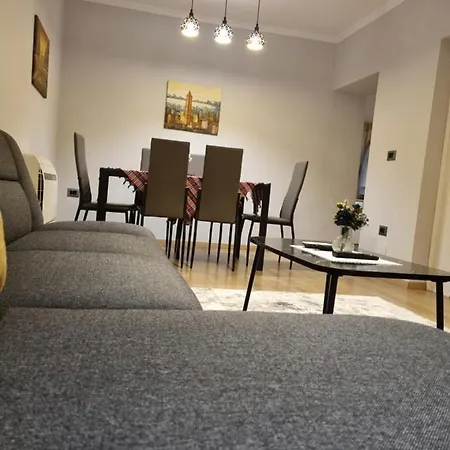 Comfort 1 Tirana